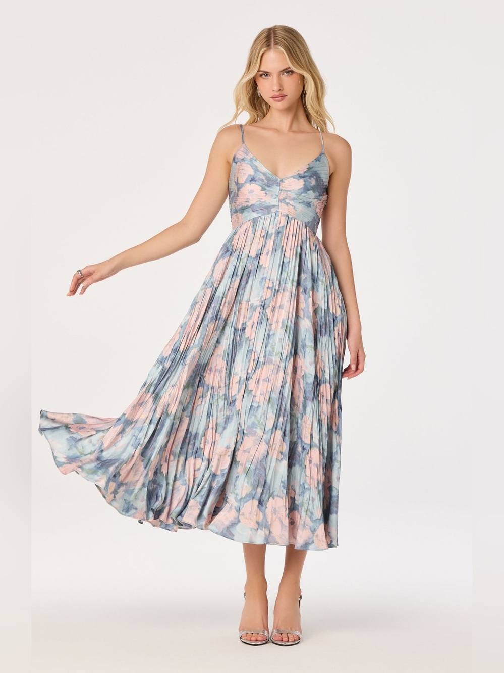 ASTR The Label Maeve Floral Pleated Satin Midi Dress in Blue Multi Abstract S - Picture 1 of 9
